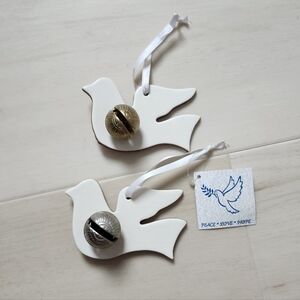 New England Bells | Handmade | (2)pc Set - White Dove Birds w/ Bells Ornaments